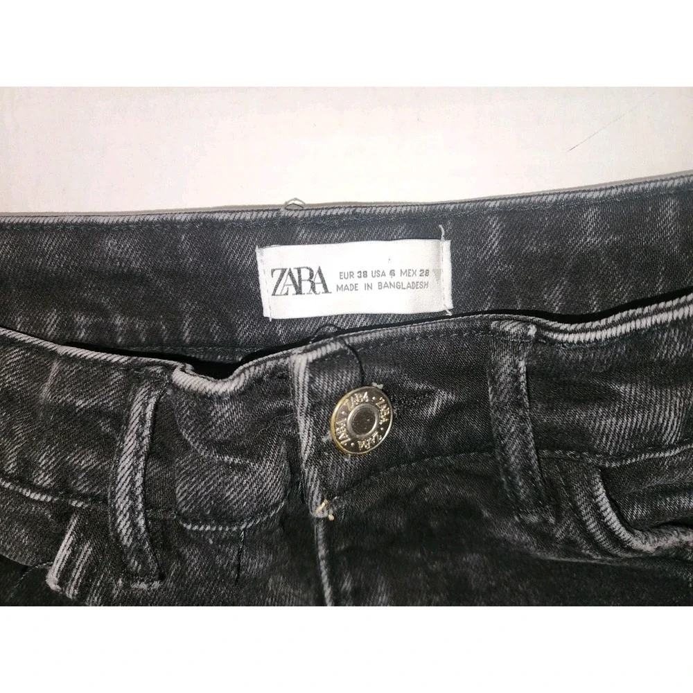 Zara Black Frayed Jean Shorts,  Size 6